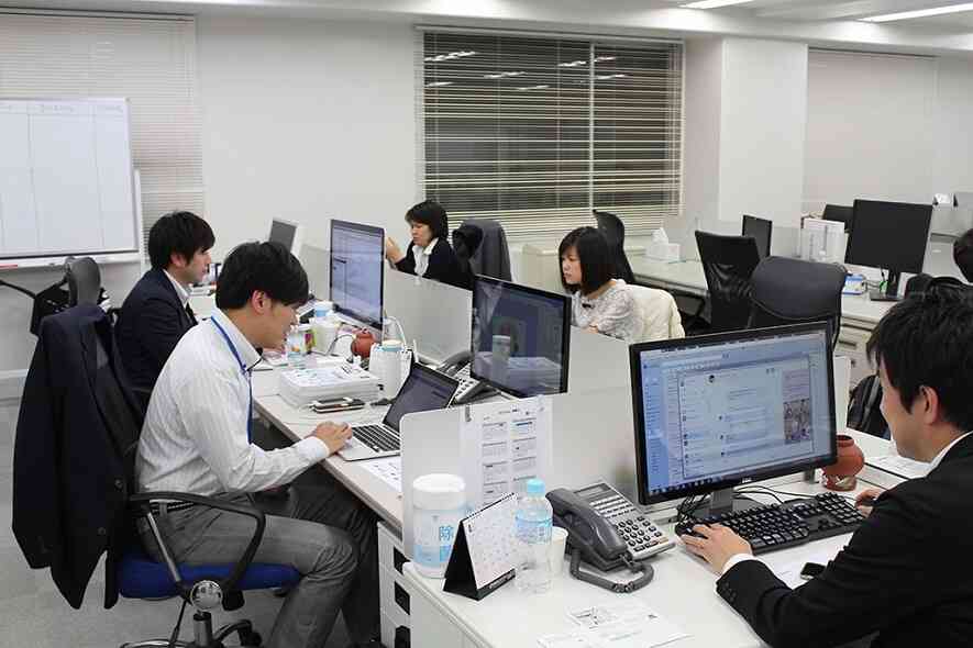 Du học sinh Nhật được làm thêm bao nhiêu giờ đối với nghề văn phòng 